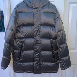Barely worn DKNY PUFFER COAT
